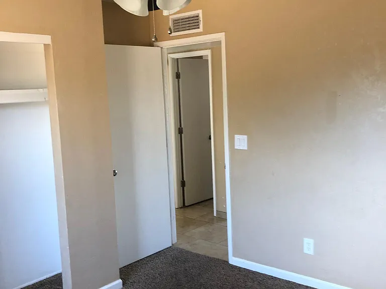 3639 S Atlin Ave — Photo 18