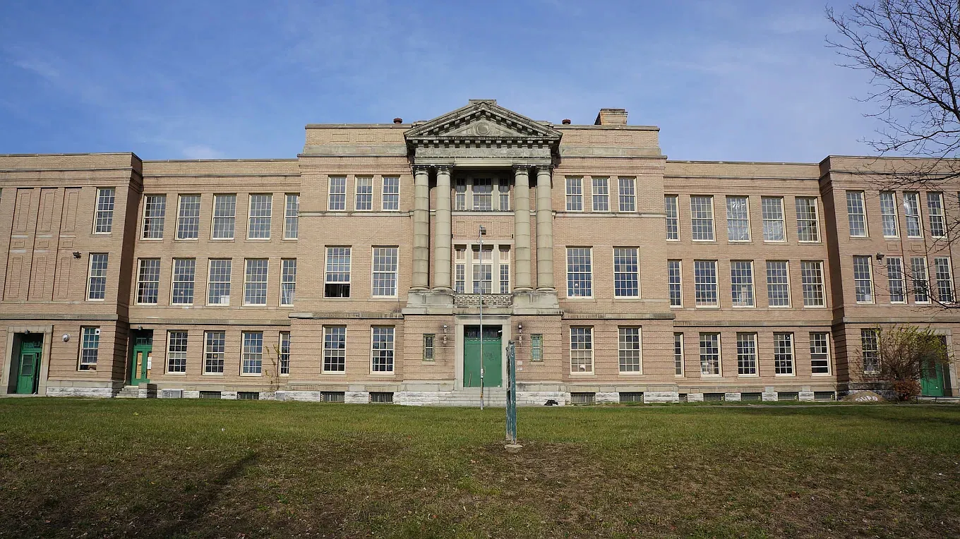 Kirby School — Photo 1