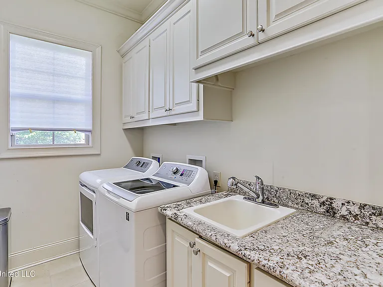 102 Cypress Lake Blvd S — Photo 19