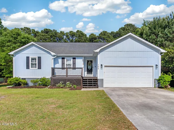 104 Pine Needle Drive, Hubert, NC 28539