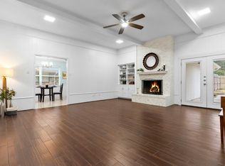 1915 Chesham Dr, Carrollton, TX 75007
