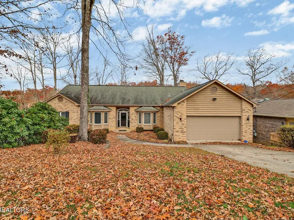 129 Shore Ln, Crossville, TN 38558