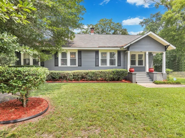 36 Rommel Ave, Garden City, GA 31408