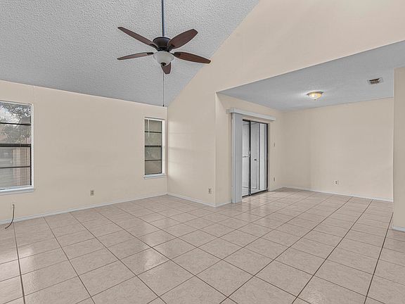 4th image of 100 E Hillside Rd APT 219