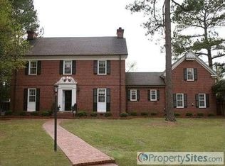 525 W Longmeadow Rd, Greenville, NC 27858
