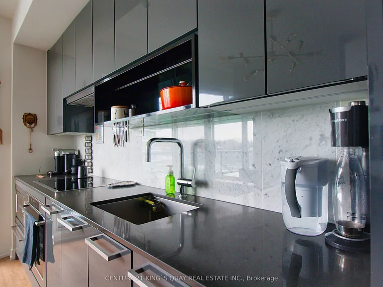 117 McMahon Dr #607 — Photo 4