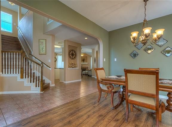 5th image of 4233 Canyon Glen Cir