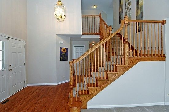 1st image of 497 E Thornwood Dr