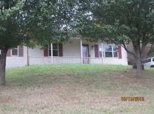 3243 Old Kentucky Rd, Morristown, TN 37814