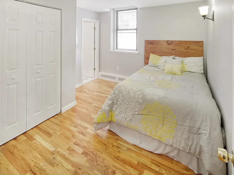 132 Adams St #1 — Photo 6