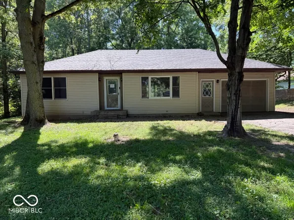 13234 N Forest Dr, Camby, IN 46113