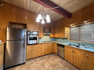 1419 L St #A, Anchorage, AK 99501