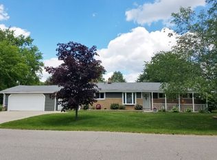 656 Rosselli Ct, Bay City, MI 48708