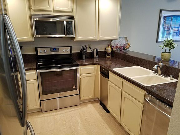 4th image of 2911 Leotar Cir