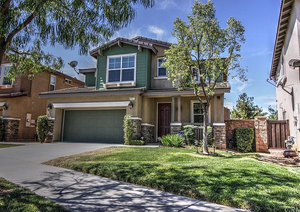 1st image of 33327 Wallace Way