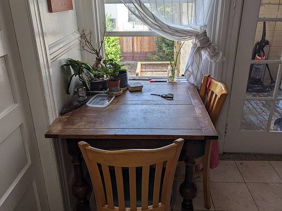 Dining Area (in Kitchen)