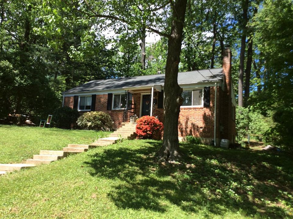 1st image of 7321 Woodley Pl