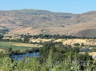 2 Calvin Dr, Horseshoe Bend, ID 83629