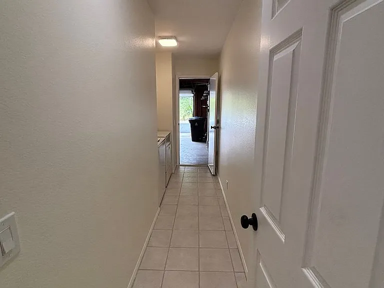 1241 Pearlbush Ct — Photo 25