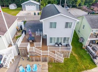 1430 N Shore Dr, Rome City, IN 46784