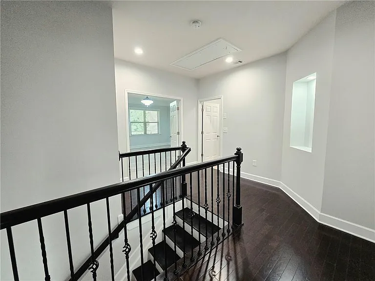 123 Barkley Ln — Photo 42