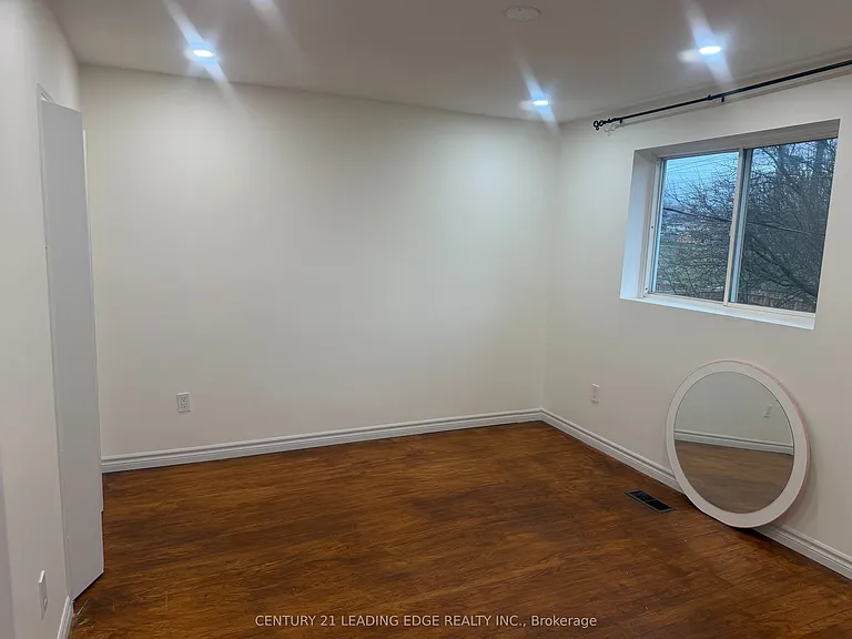 95 Willowridge Rd — Photo 13