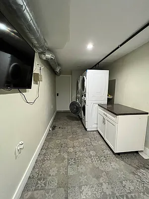 Rented by Highline Residential | media 14