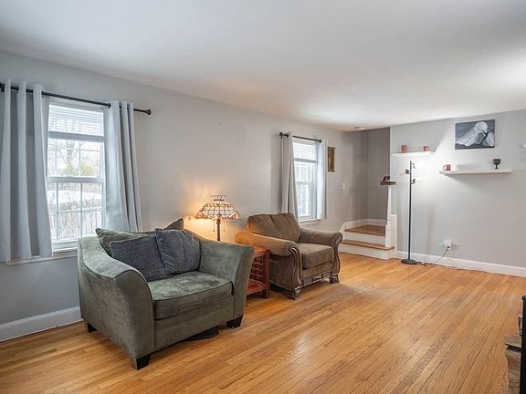 5th image of 509 Plumtree Rd