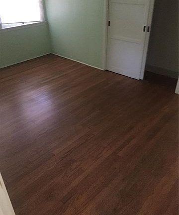 4th image of 279 Larkspur Dr