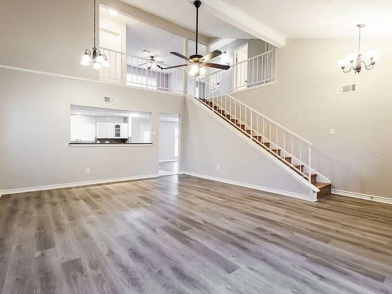18903 Pine Trace Ct — Photo 5