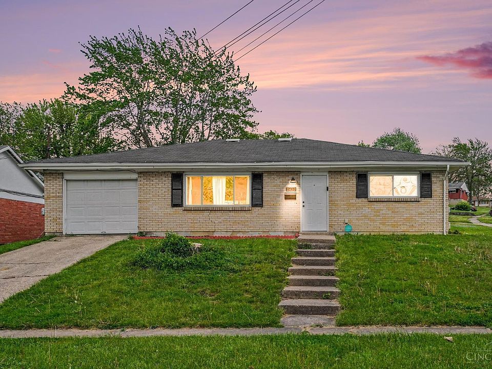1st image of 2422 Bluelark Dr