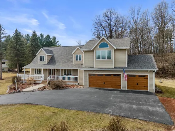 549 Douglas DRIVE, Colgate, WI 53017