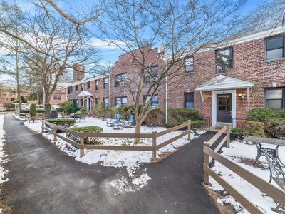 157 E Hartsdale Avenue #2A, Hartsdale, NY, 10530