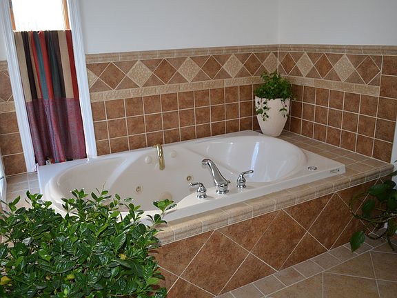 Bathroom in Master Suite 