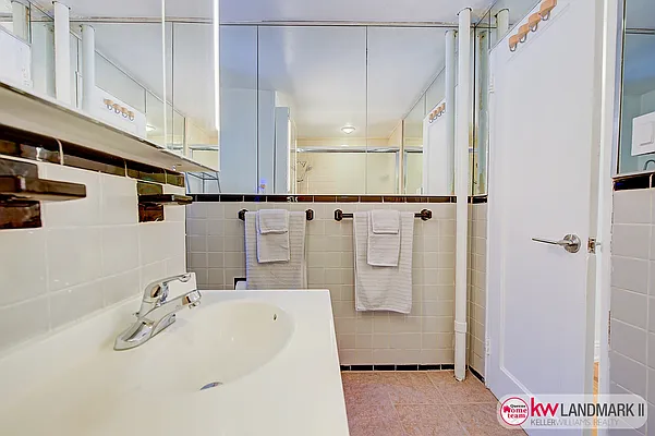 Sold by Keller Williams Realty Landmark II | media 48