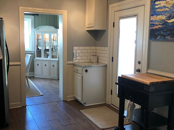 Kitchen continued...