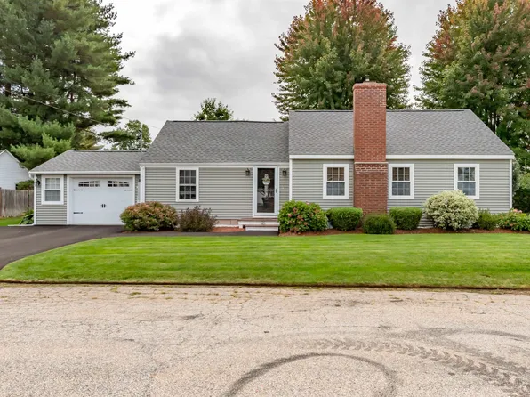 25 Berkshire Road, Nashua, NH 03064