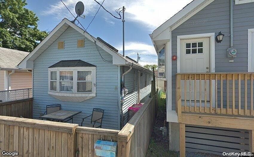 1st image of 46 Seafoam St