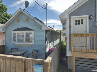 46 Seafoam St, Staten Island, NY 10306