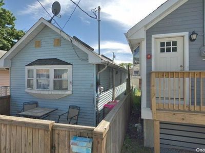 46 Seafoam St, Staten Island, NY, 10306