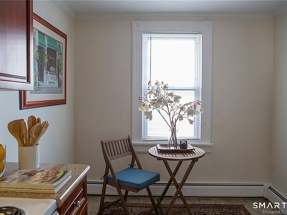 5th image of 115 Tunxis Hill Rd Floor 2