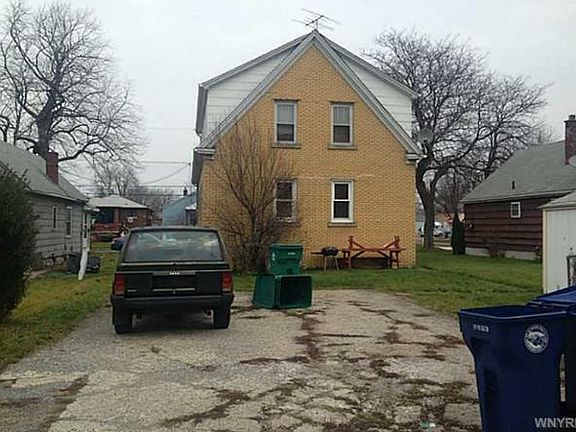 4th image of 2789 Monroe Ave