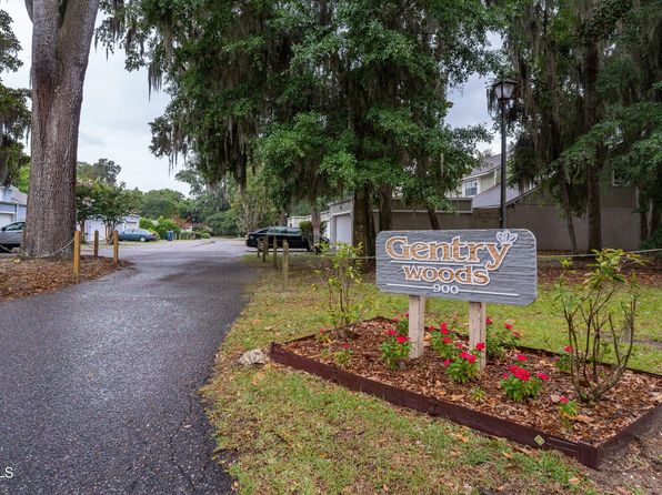 900 Brotherhood Rd APT B2, Beaufort, SC 29902