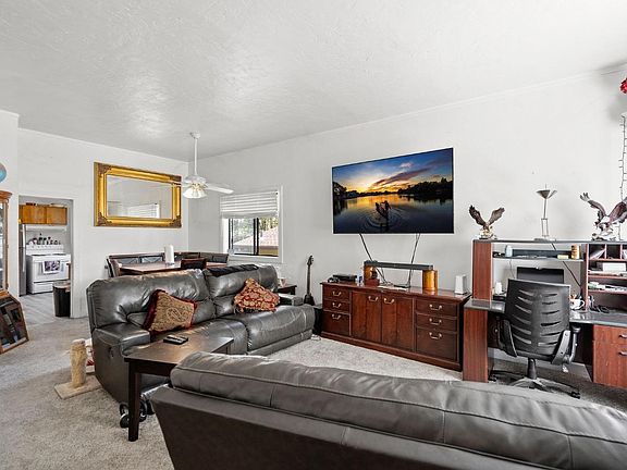 4th image of 473 - 483 Sonoma Avenue