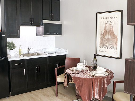 2nd image of 6175 W Grand Ave #1003
