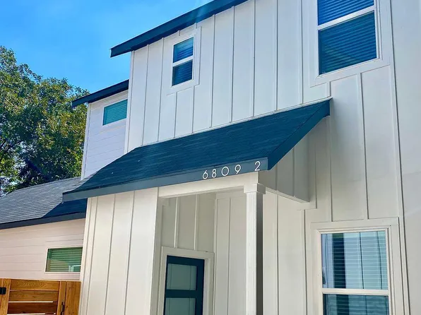 6809 Montana St #2, Austin, TX 78741