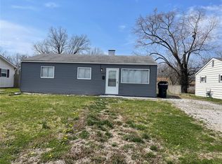1105 Saint Margaret Dr, Cahokia, IL 62206