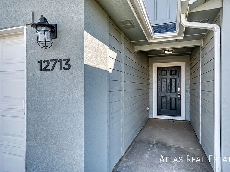 12713 Lignite Dr — Photo 22