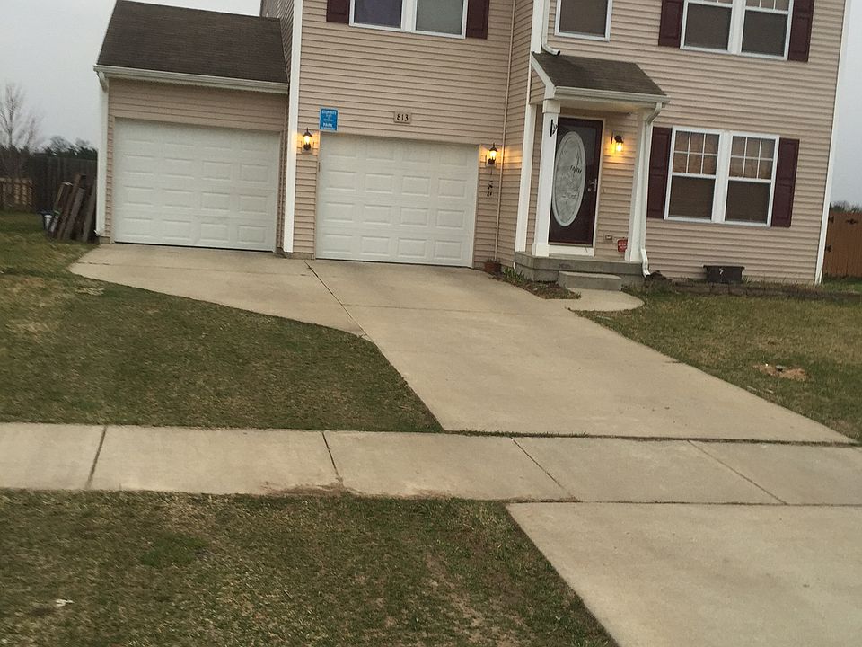 1st image of 813 Anderson Mill Dr