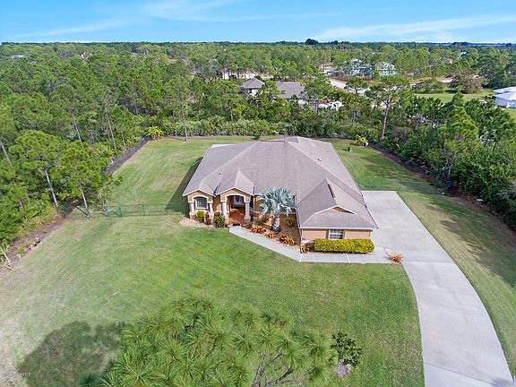 2nd image of 4532 Celestial Dr #0